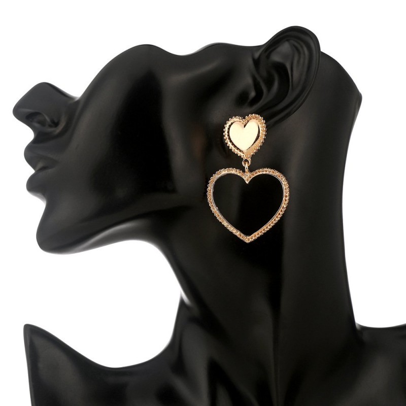 Metal-Sized Heart-Shaped Earrings With E...