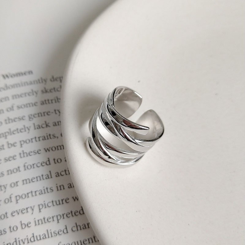 Index finger ring ring tide
