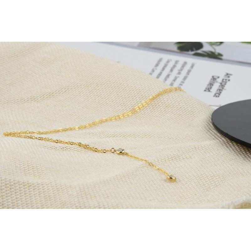 Exquisite diamond necklace metal pendant necklace